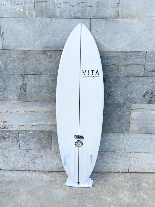Tabla surf VITA Twin Rudder 5,8'' en stock