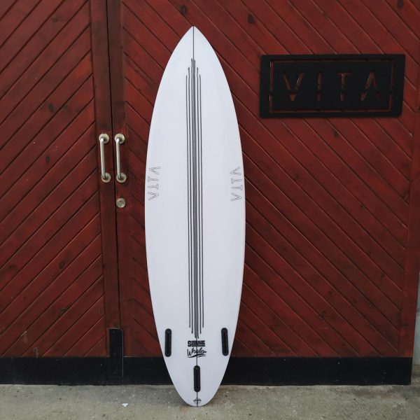 Tabla de surf VITA modelo whaler en stock Asturias