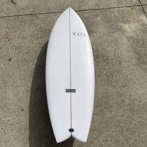 Tabla de surf stock VITA GT Fish VT 1343