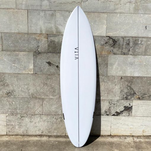 Tabla de surf stock VITA Twin rudder VT 1770 (1)